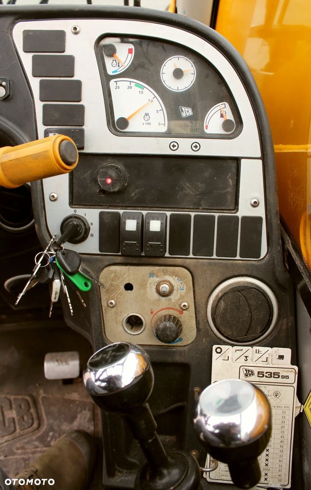 JCB 535-95 - 13