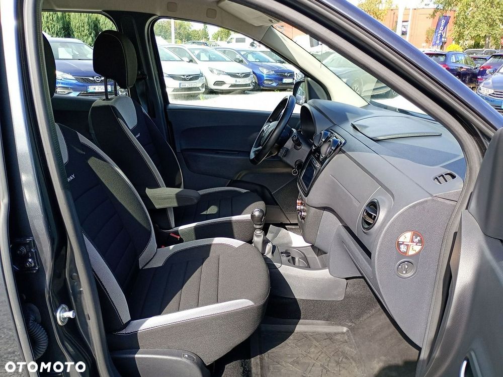 Dacia Lodgy 1.5 Blue dCi Stepway Comfort S&S - 28