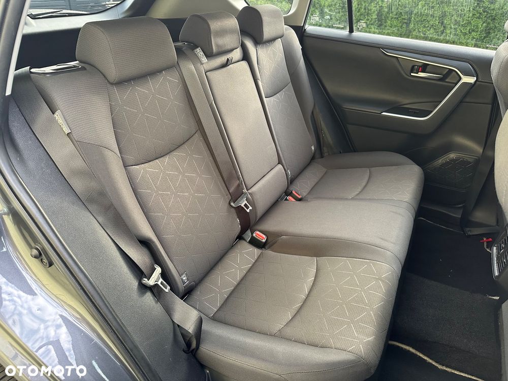 Toyota RAV4 2.5 Hybrid Comfort 4x2 - 38
