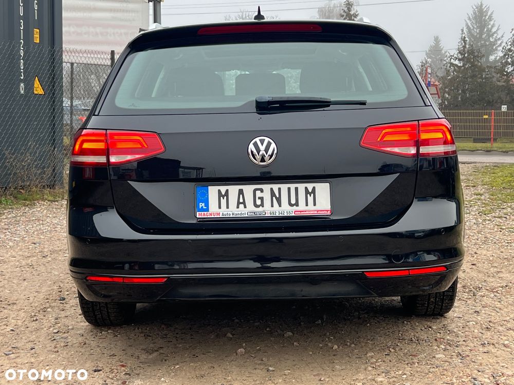 Volkswagen Passat - 37
