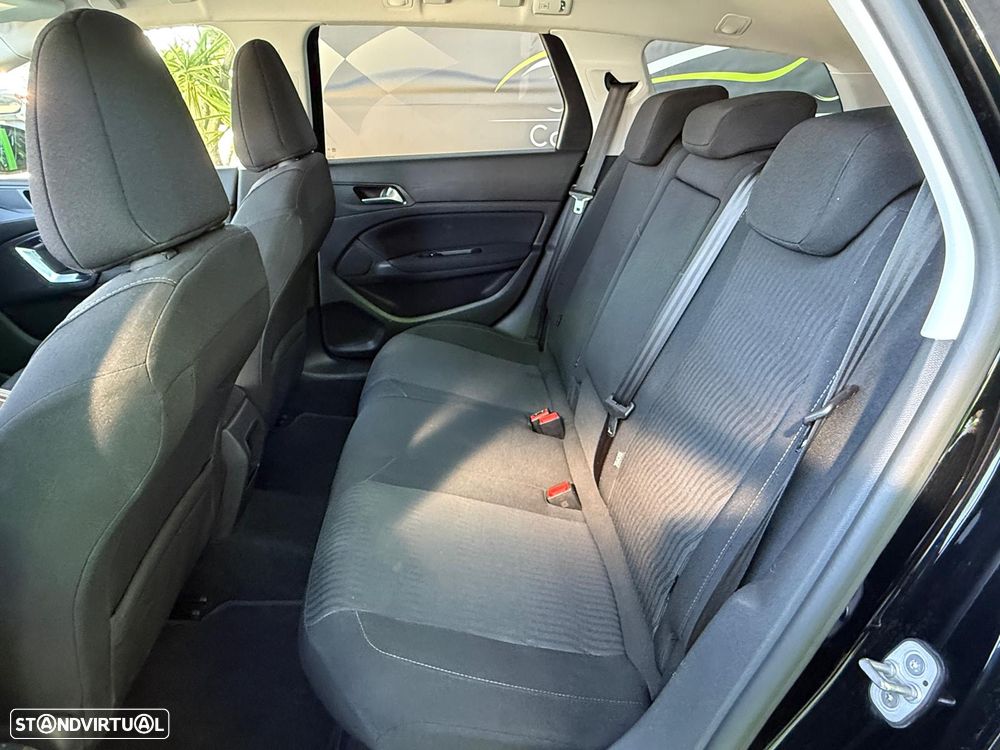 Peugeot 308 SW BlueHDi 120 Stop & Start Nível 2 Business-Line - 19