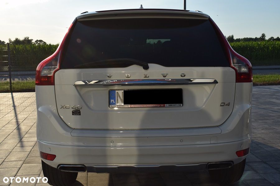 Volvo XC 60 D4 Geartronic Summum - 20