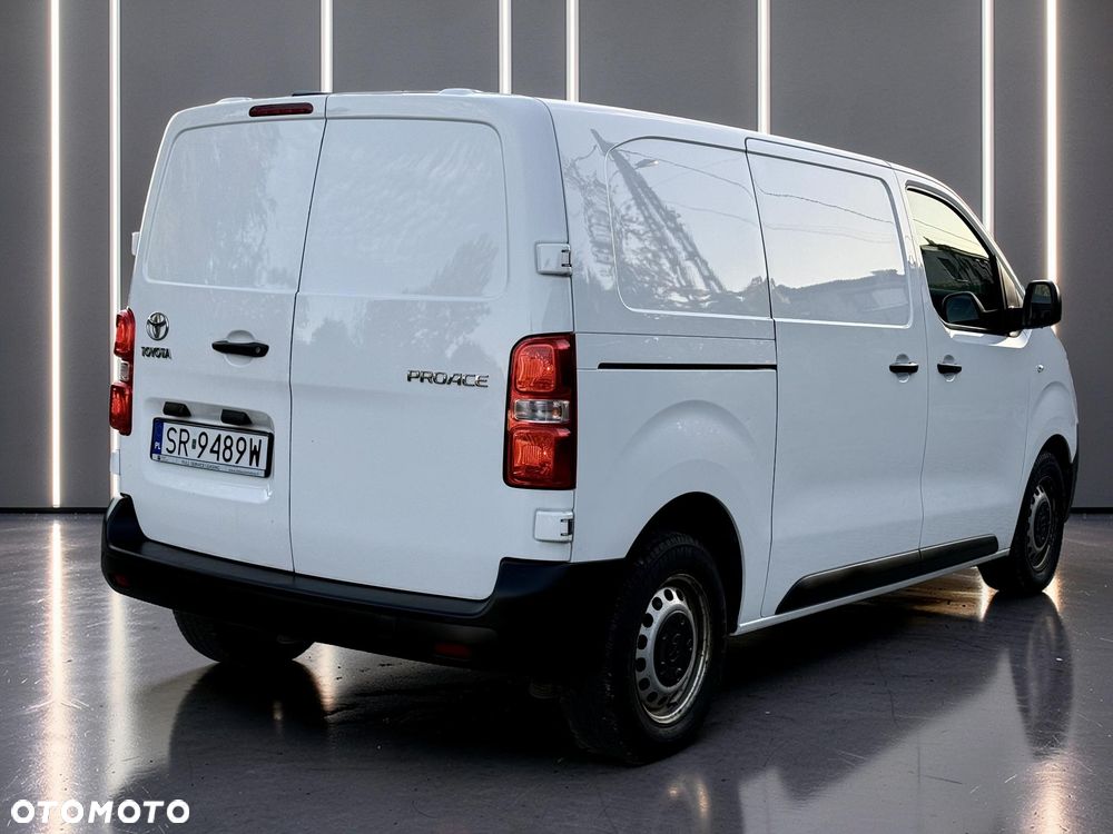 Toyota Proace - 7