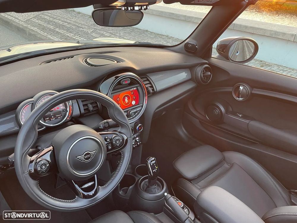 MINI Cabrio Cooper Auto. - 30