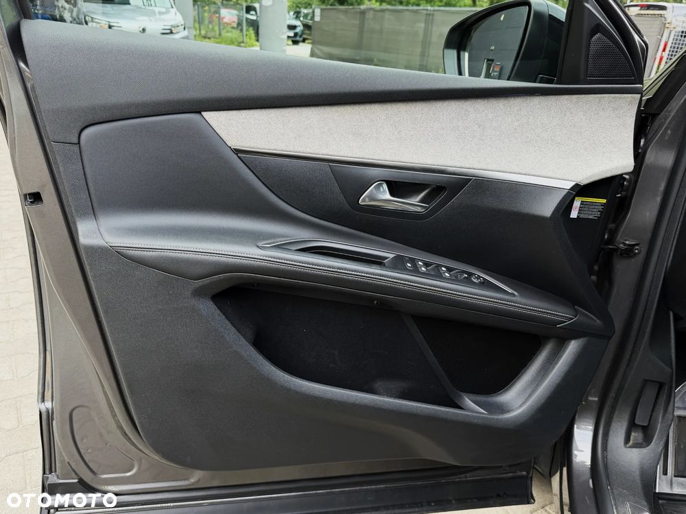 Peugeot 5008 1.2 PureTech GT S&S EAT8 - 12