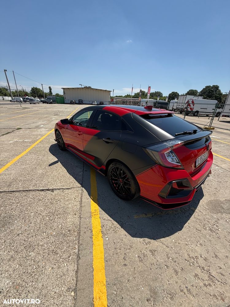 Honda Civic 1.5 VTEC Turbo CVT Sport - 4