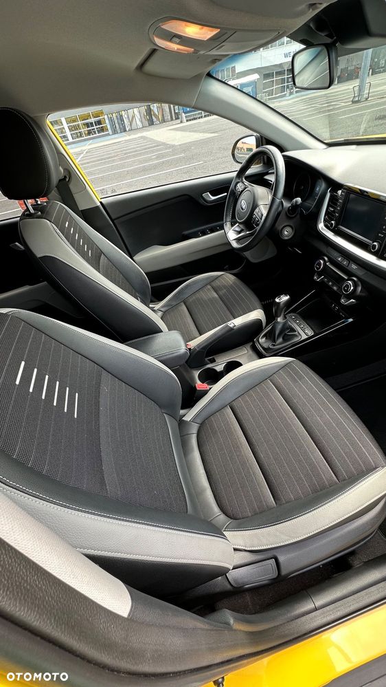 Kia Stonic 1.4 L - 12