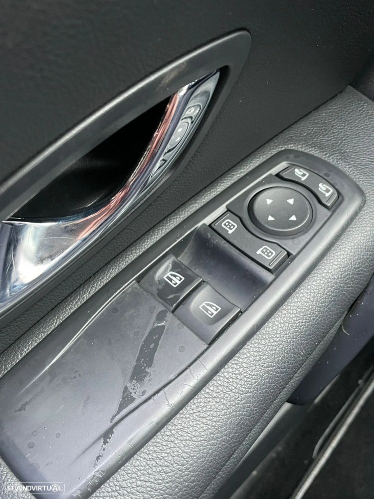 Renault Mégane Coupe 1.5 dCi Bose Edition SS - 12