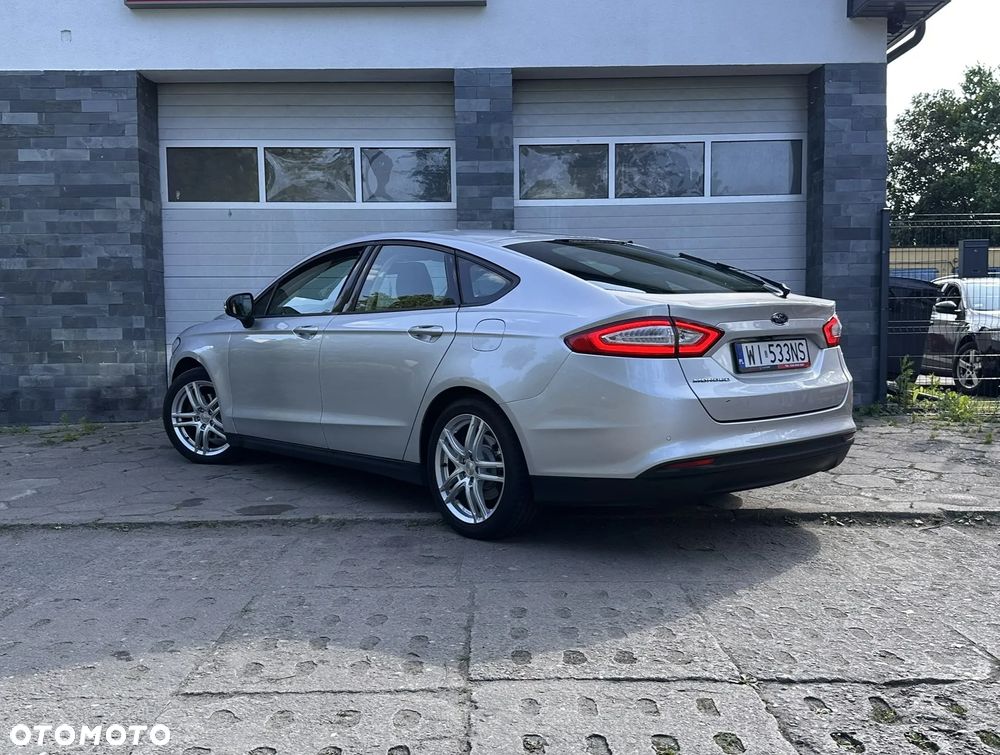 Ford Mondeo 2.0 TDCi Trend PowerShift - 4