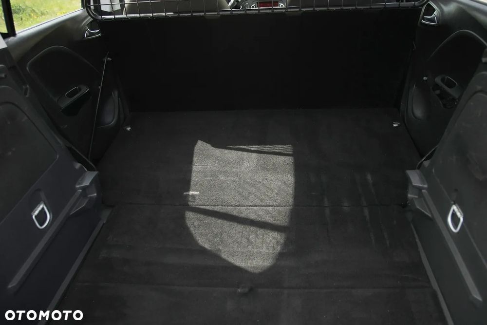 Opel Corsa - 10
