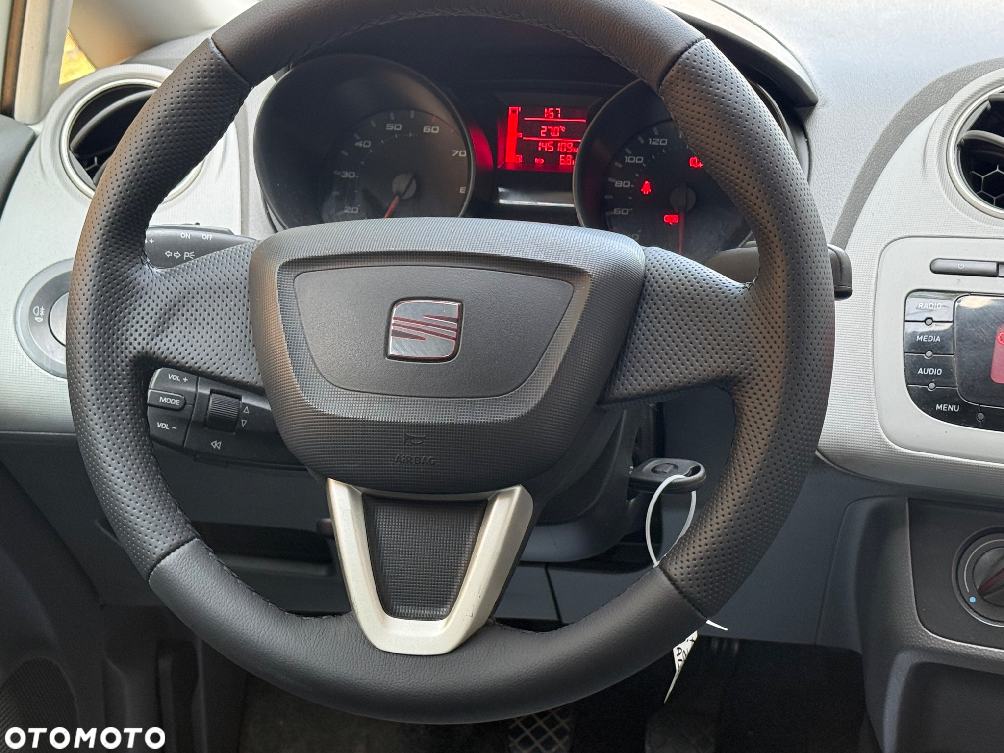 Seat Ibiza 1.2 12V Style - 27