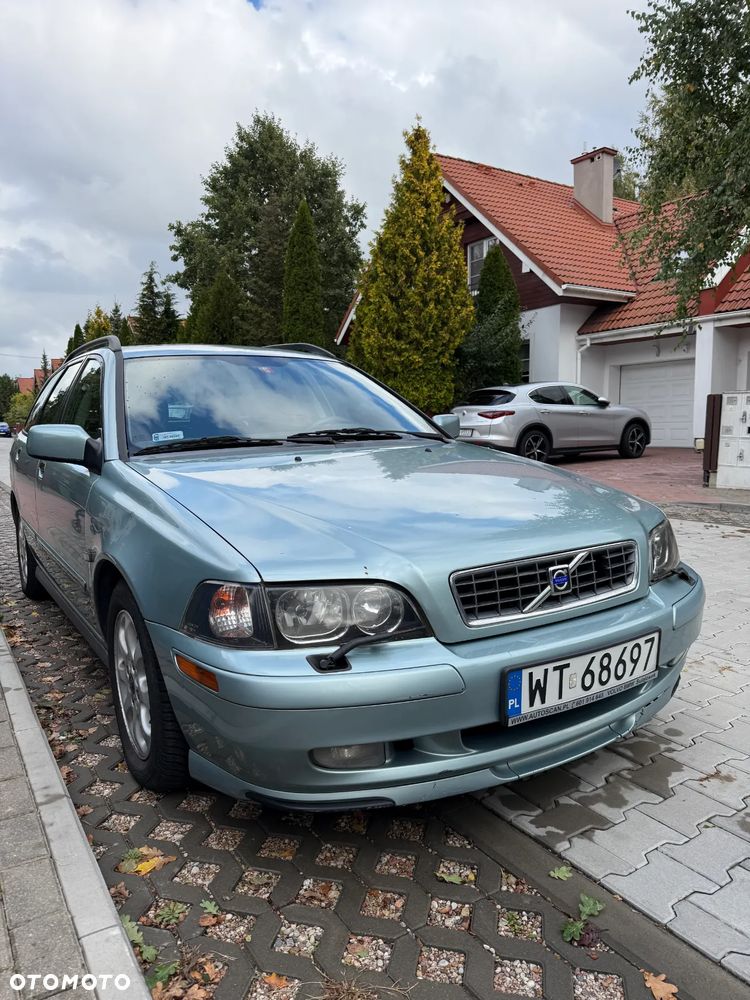 Volvo V40 2.0 T4 - 4