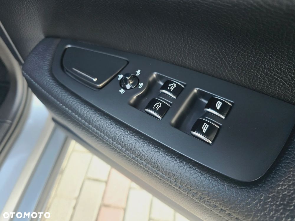 Volvo S90 T6 AWD Geartronic Momentum - 21