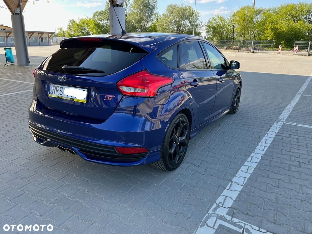 Ford Focus 2.0 TDCi ST-2 PowerShift - 6