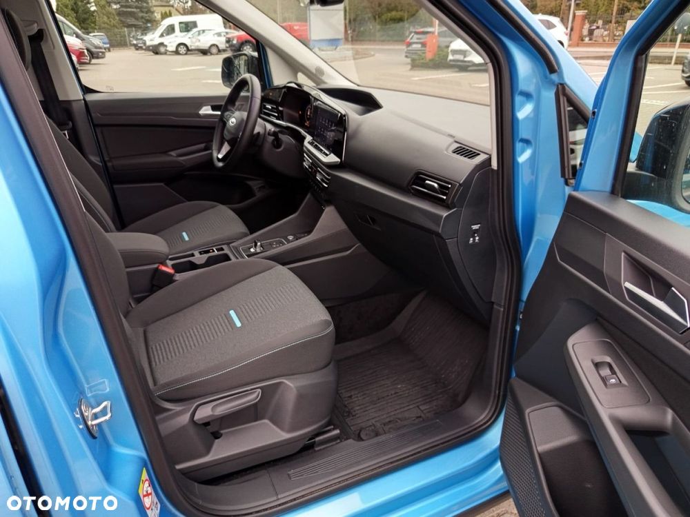 Ford Tourneo Connect Grand - 22