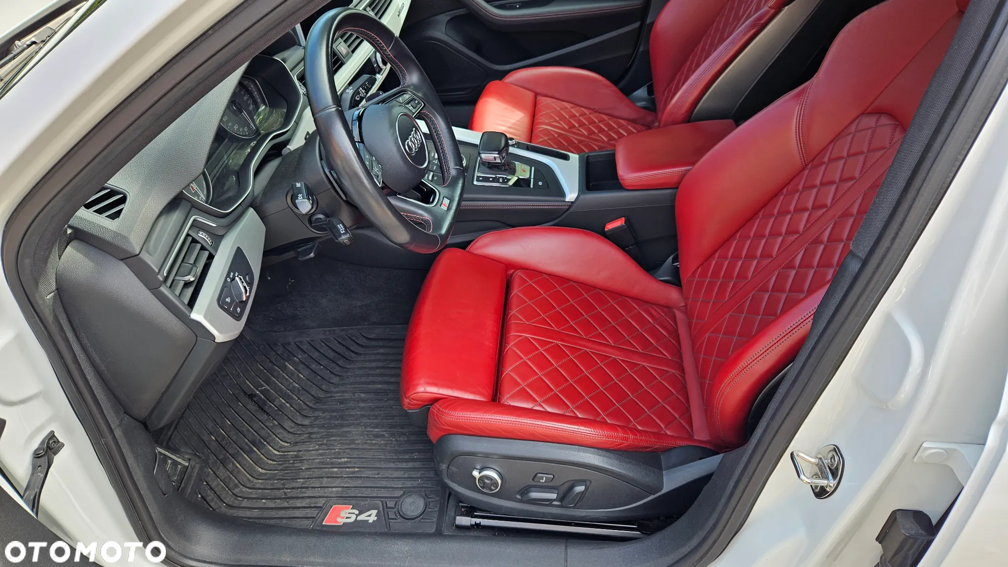 Audi S4 Limousine 3.0 TFSI Quattro Tiptronic - 24