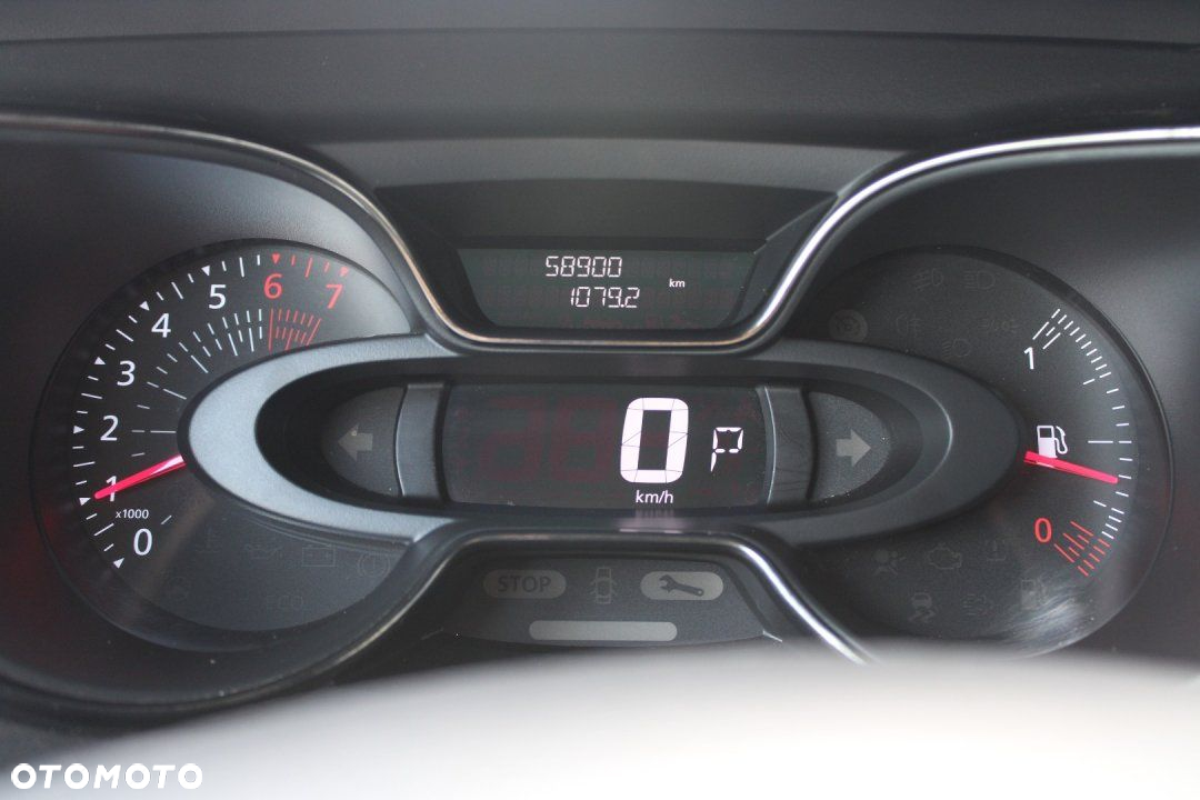 Renault Captur - 29
