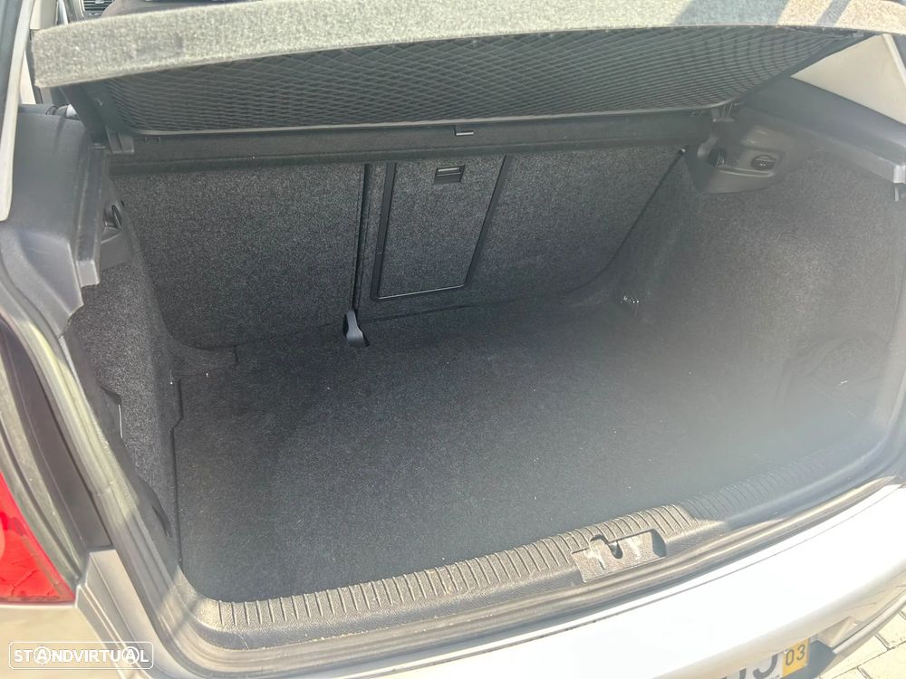 VW Golf - 11