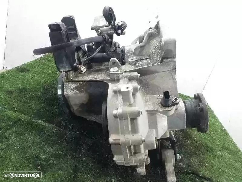 CAIXA VELOCIDADES SKODA FABIA I 2002 -FCX - 1