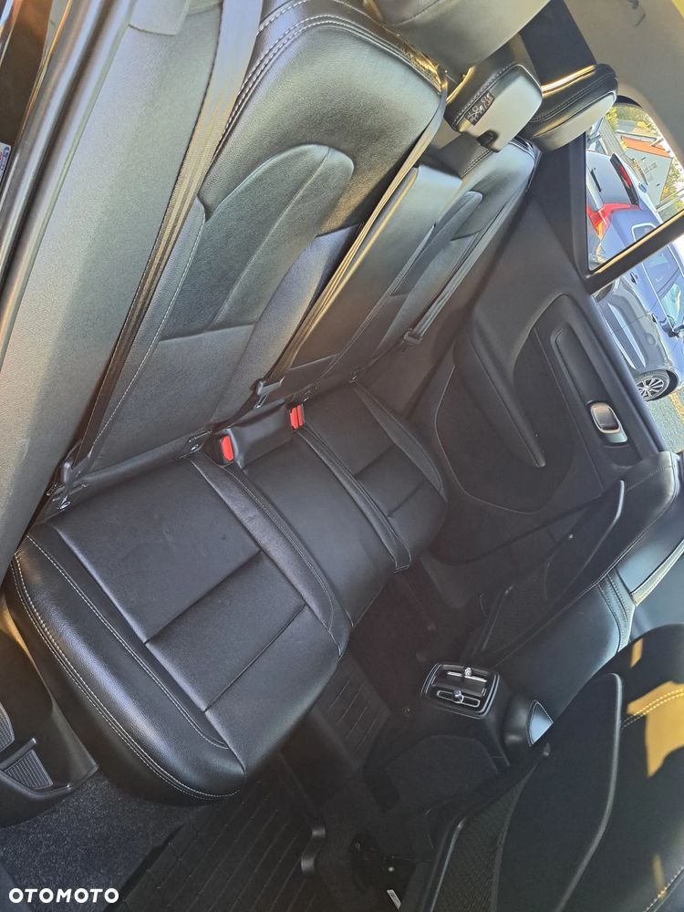 Volvo XC 40 T5 AWD Momentum - 25