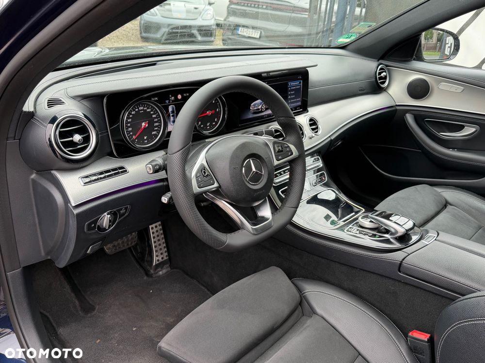 Mercedes-Benz Klasa E 220 d 9G-TRONIC AMG Line - 12