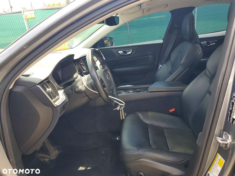 Volvo S60 - 10