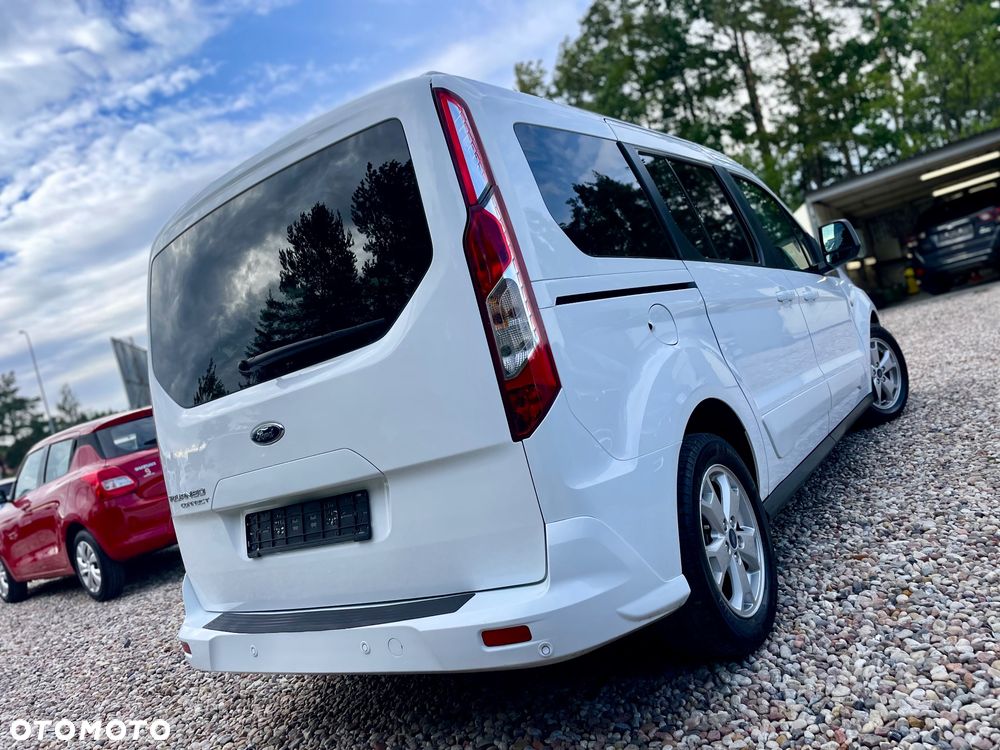 Ford Tourneo Connect Grand - 8