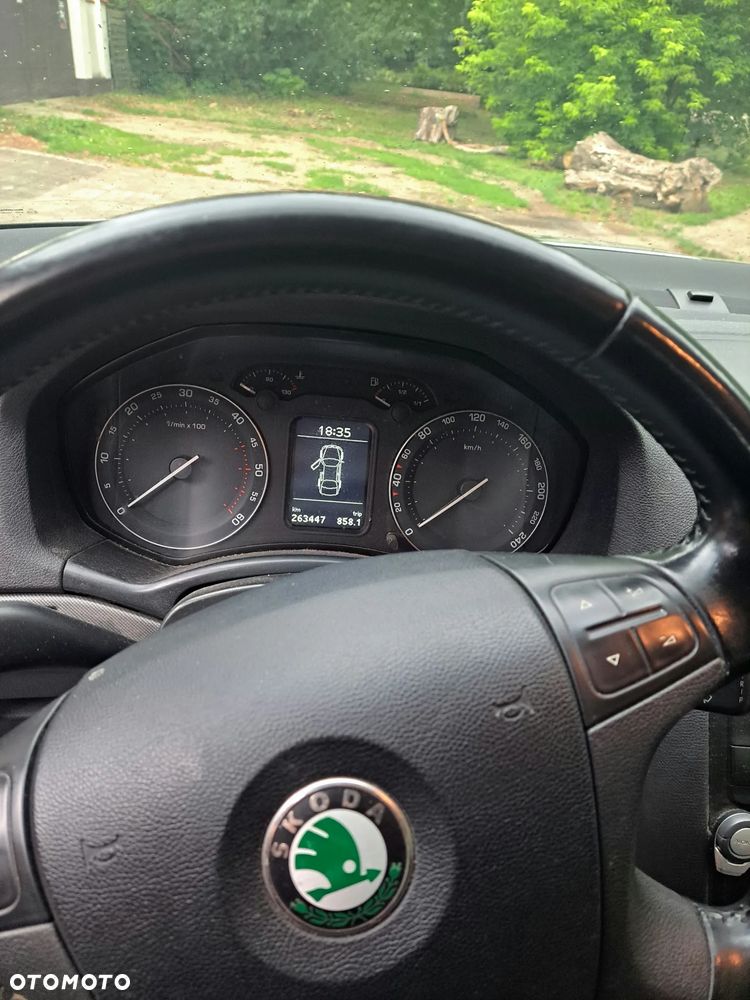 Skoda Octavia 2.0 TDI Elegance - 14