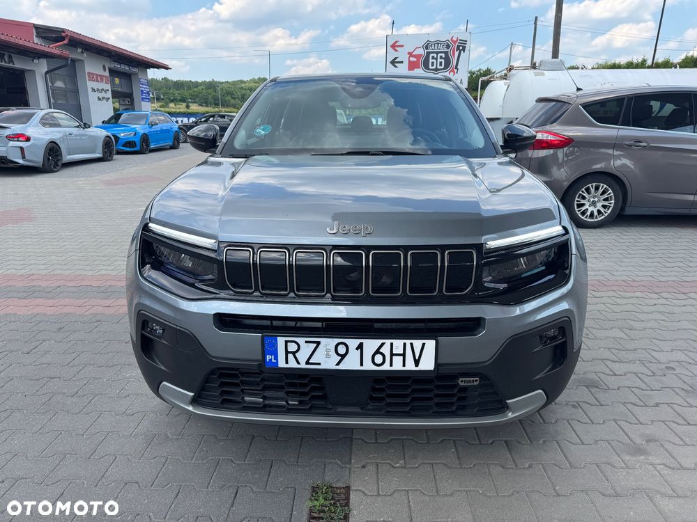 Jeep Avenger 1.2 GSE T3 Turbo-Benzin GDI Altitude - 10