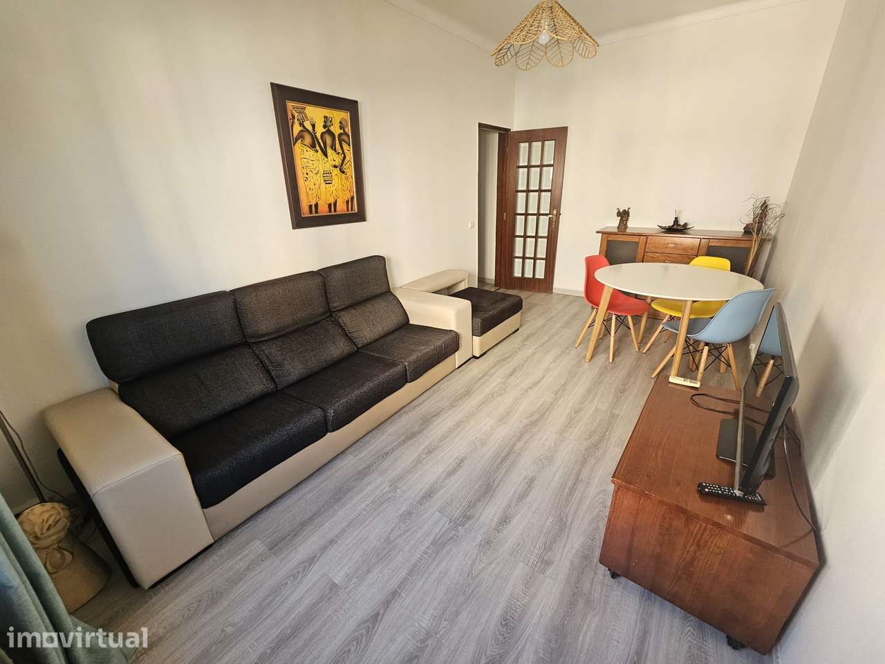 T1 MOBILADO E EQUIPADO – SETÚBAL Zona central, residencial e tranquila - Grande imagem: 2/18