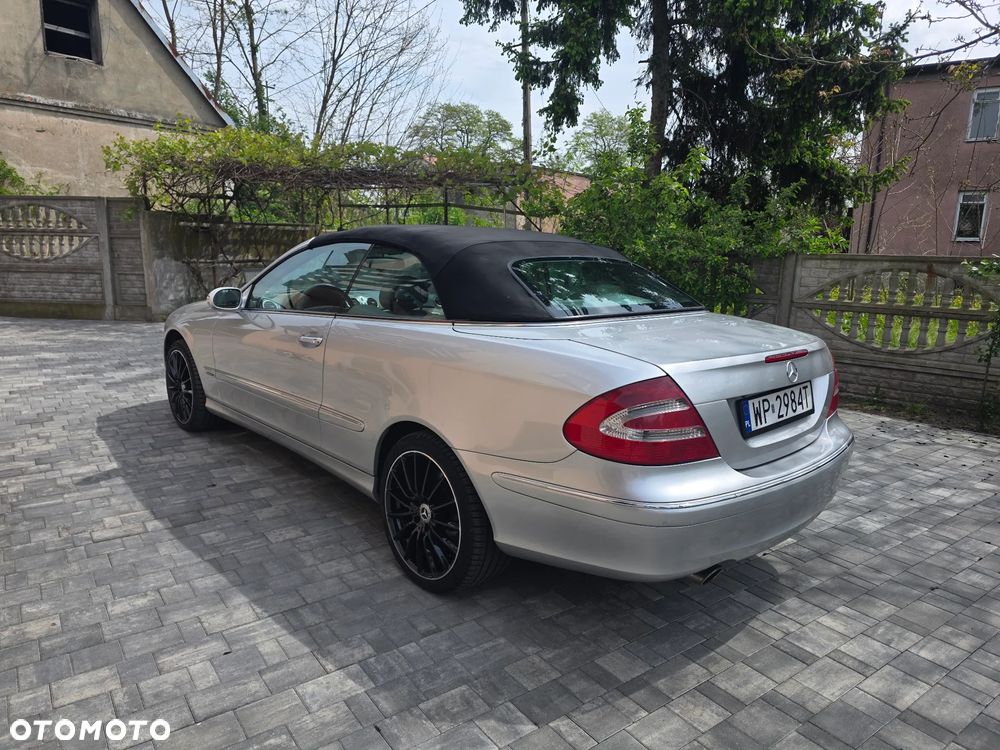 Mercedes-Benz CLK - 5