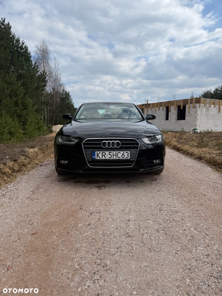 Audi A4 Limousine 2.0 TDI - 1