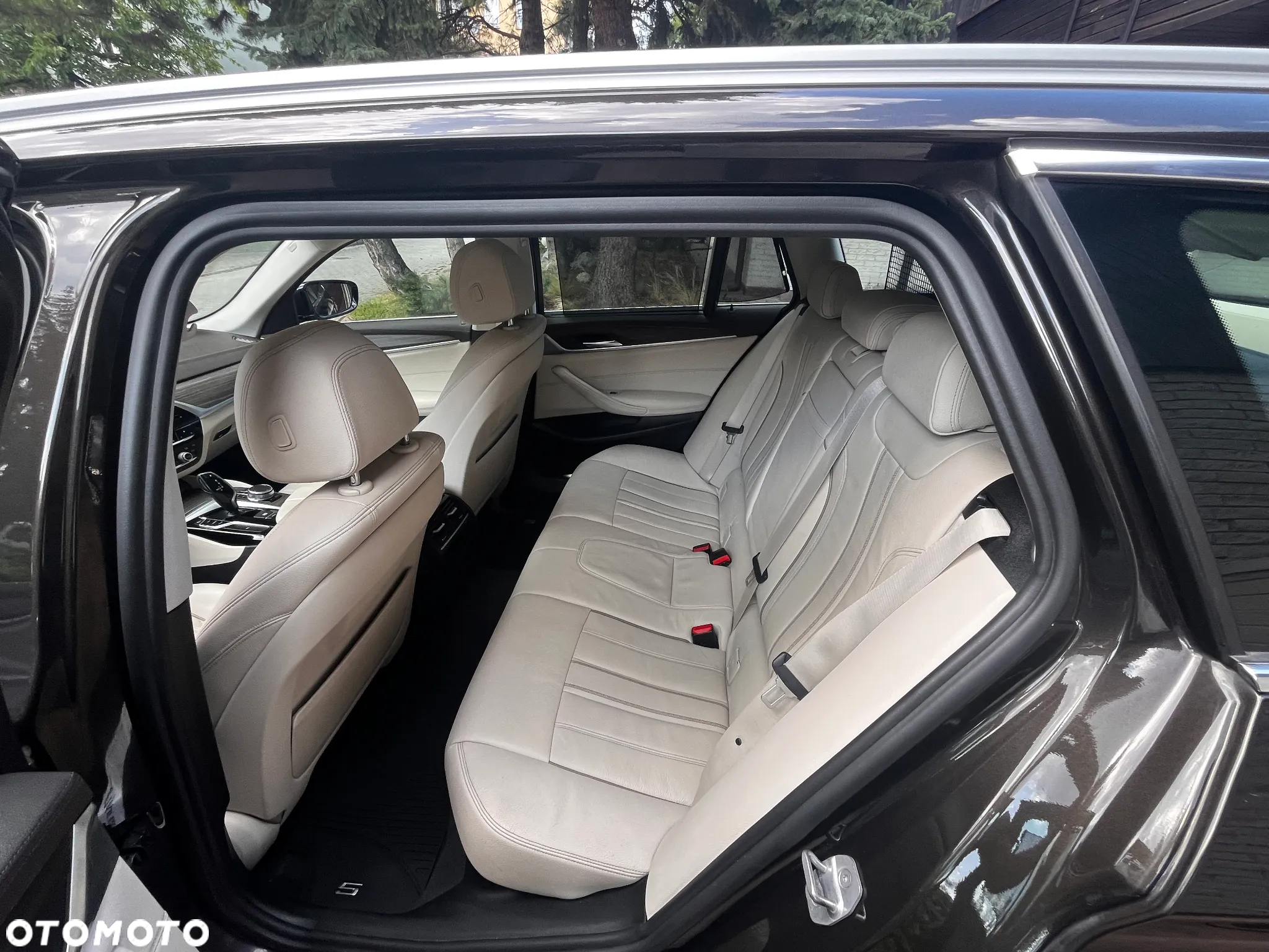 BMW Seria 5 520d Luxury Line - 7