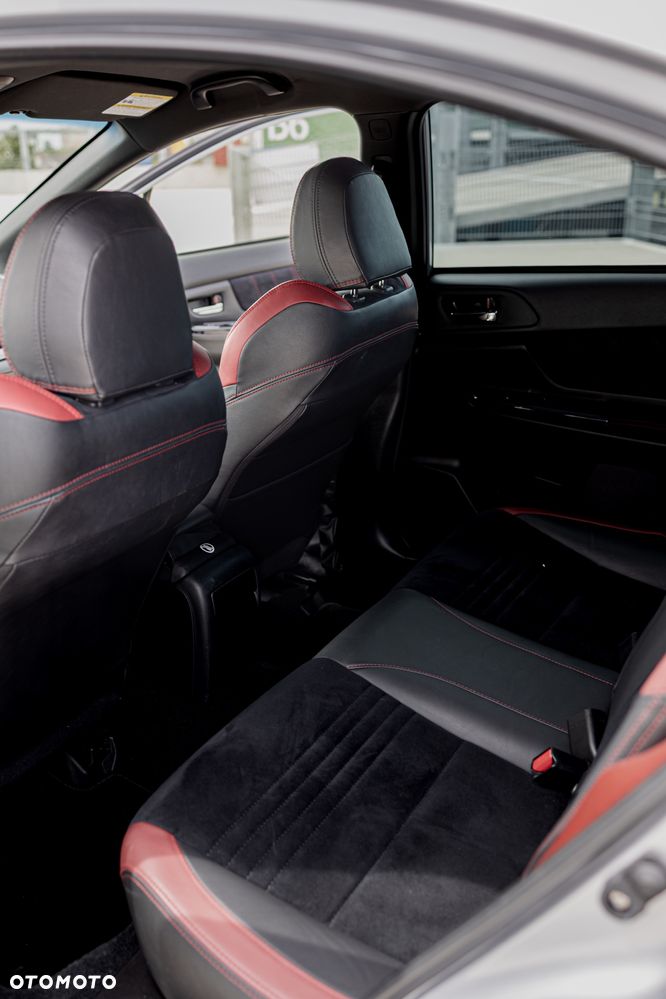 Subaru WRX Sport - 24
