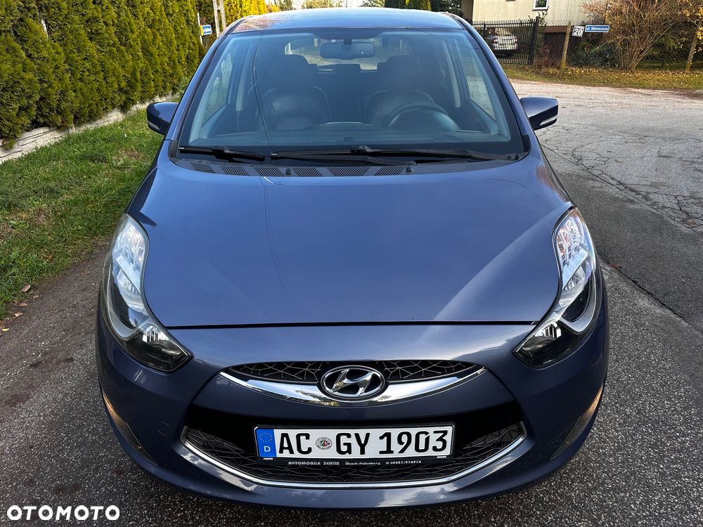 Hyundai ix20 1.4 Premium blue - 15