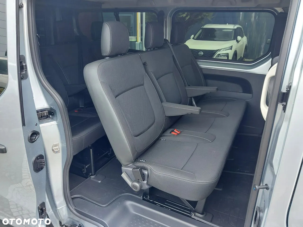 Nissan Primastar 2.0 dCi L2 Business Plus - 18