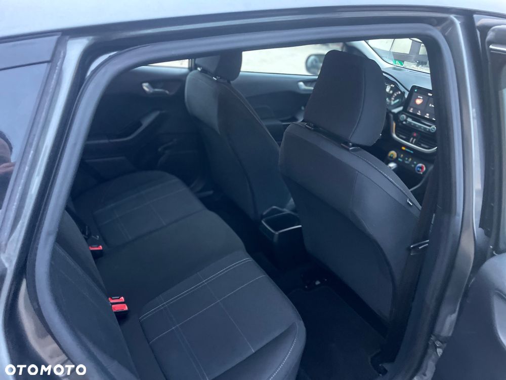 Ford Fiesta - 26
