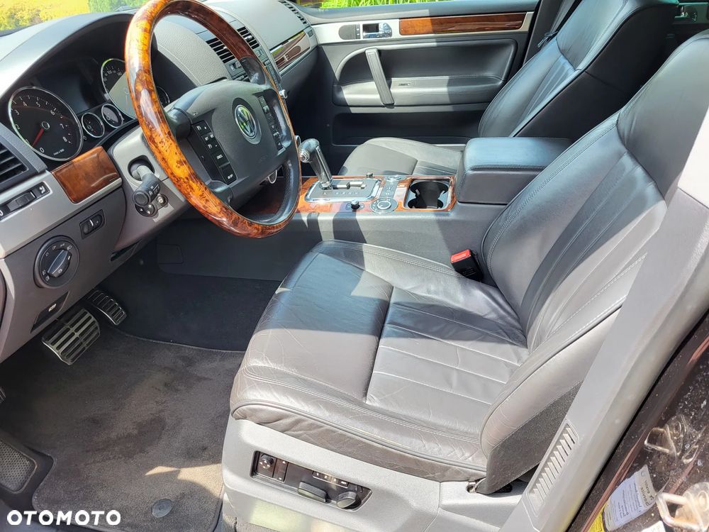 Volkswagen Touareg 4.2 V8 FSI Tiptr - 5