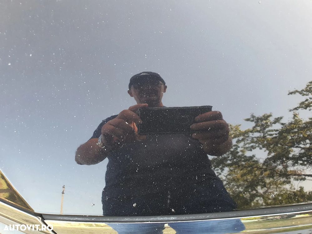 Volkswagen Passat 2.0 TDI SCR 4Motion DDG Highline - 12