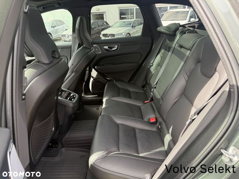 Volvo XC 60 - 25