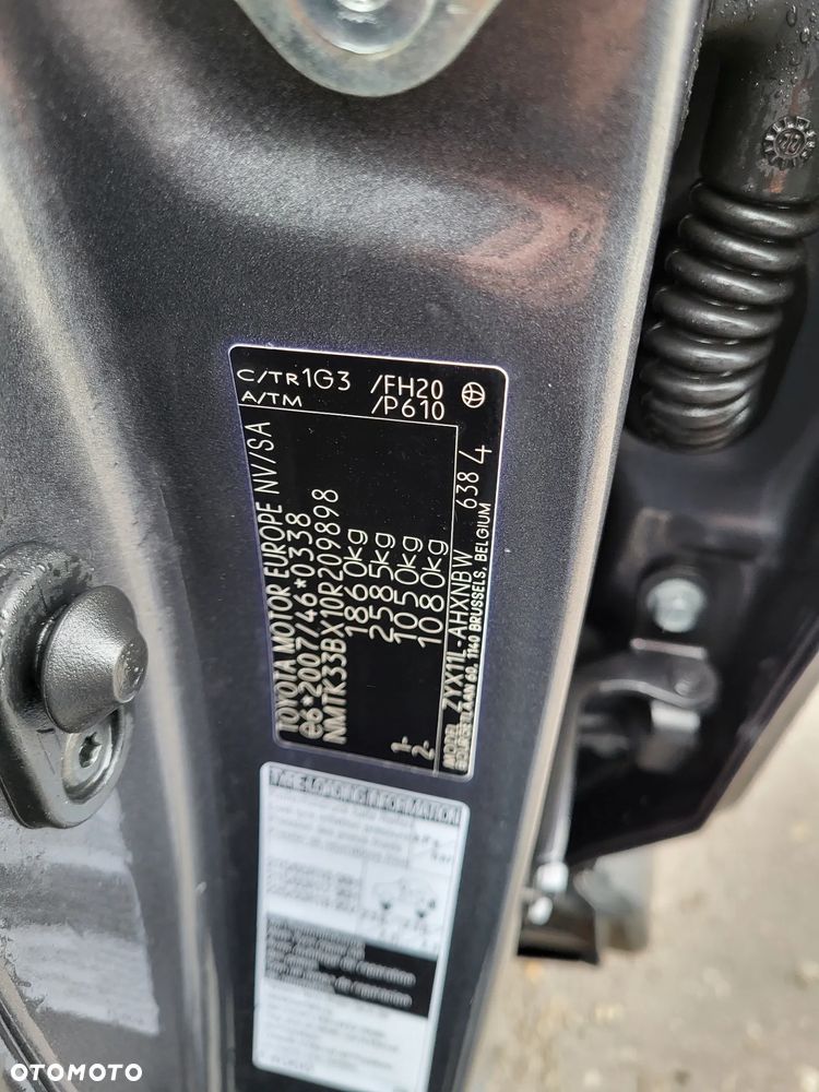 Toyota C-HR 1.8 Hybrid Prestige - 25