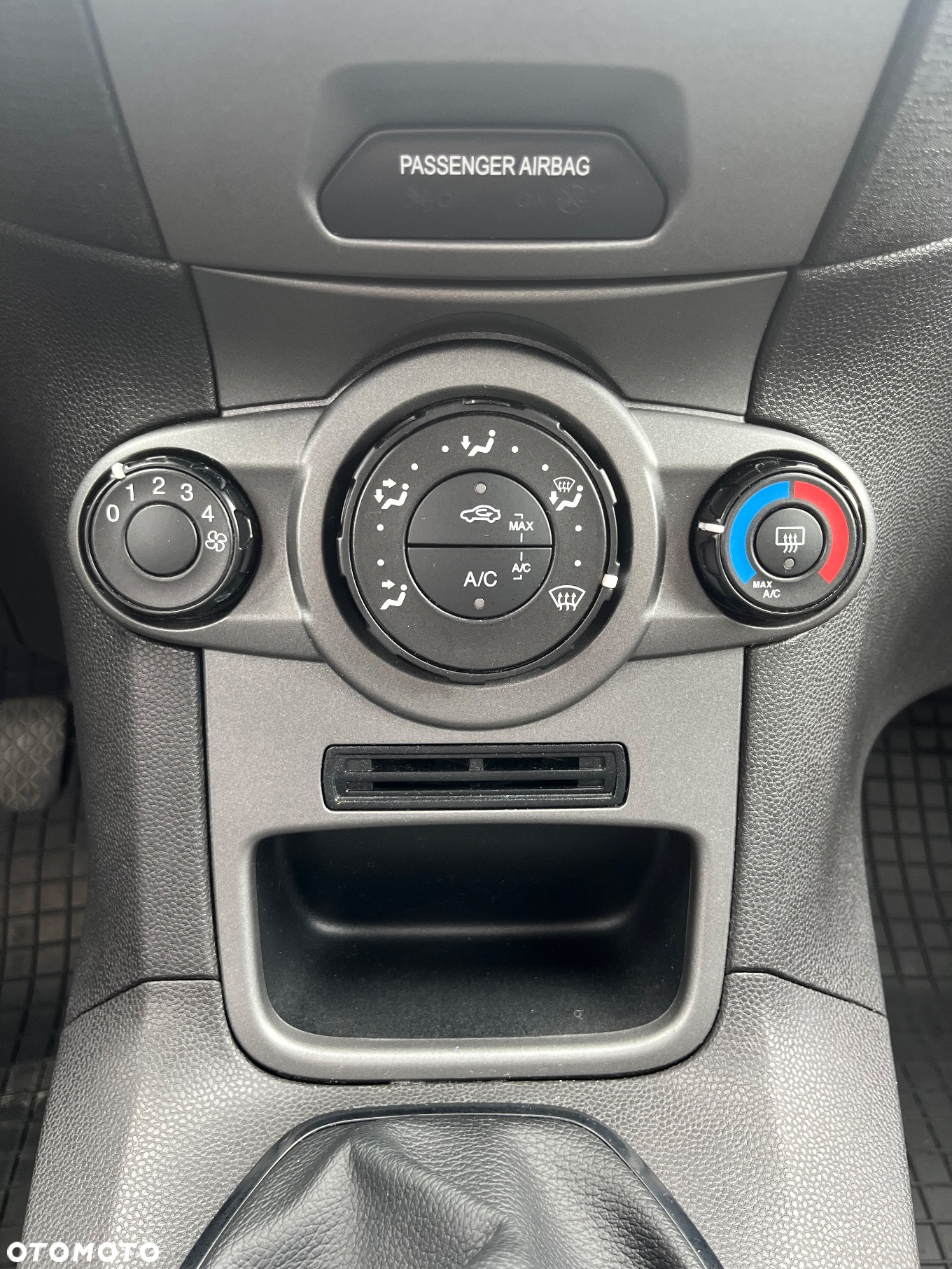 Ford Fiesta 1.25 Silver X (Ambiente) EU6 - 31