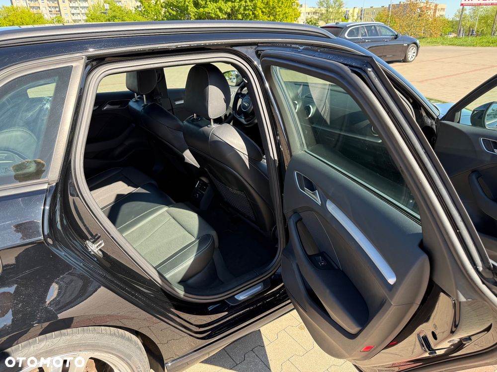 Audi A3 Sportback 2.0 TDI S line Sportpaket - 15