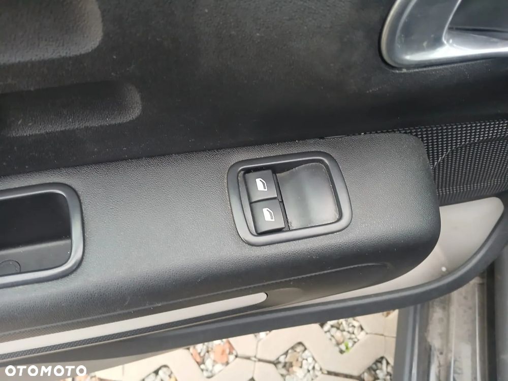 Citroën C3 1.2 PureTech Feel - 18