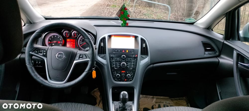 Opel Astra 1.4 T Cosmo - 6