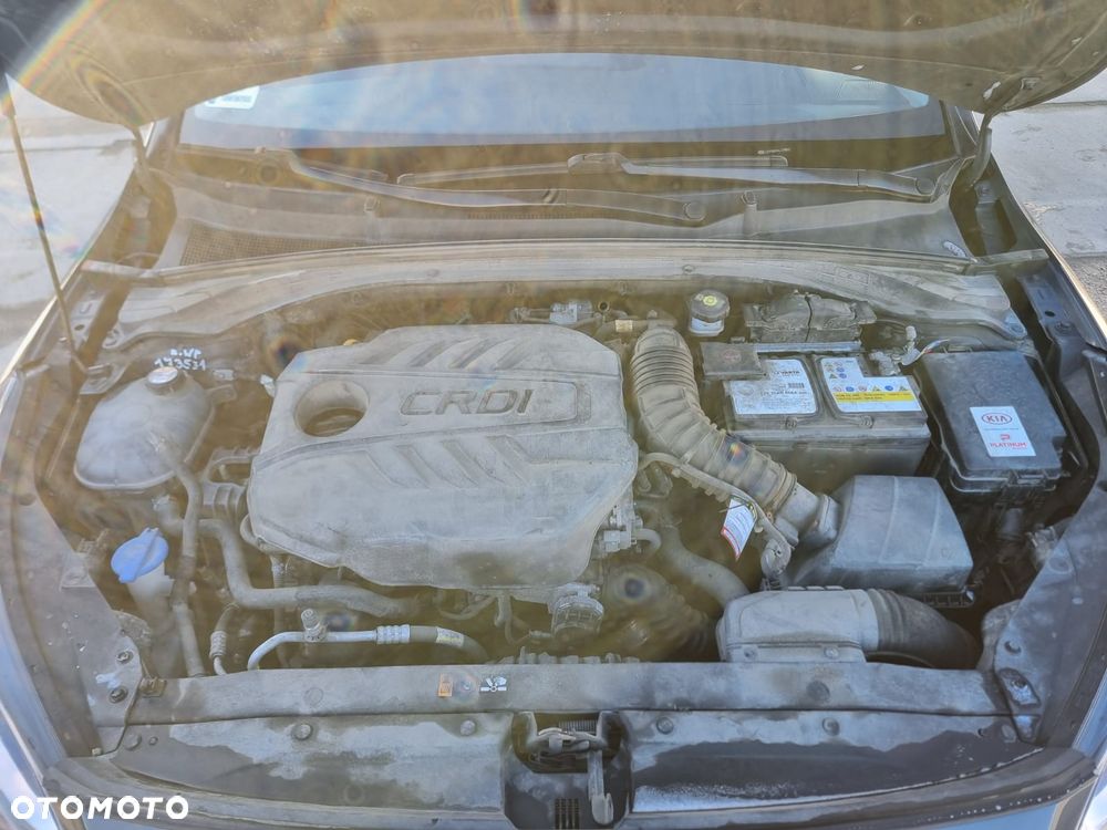 Kia Ceed 1.6 CRDi SCR M - 23