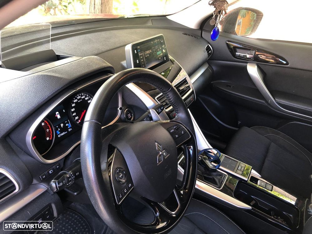 Mitsubishi Eclipse Cross 1.5 MIVEC Intense CVT - 3
