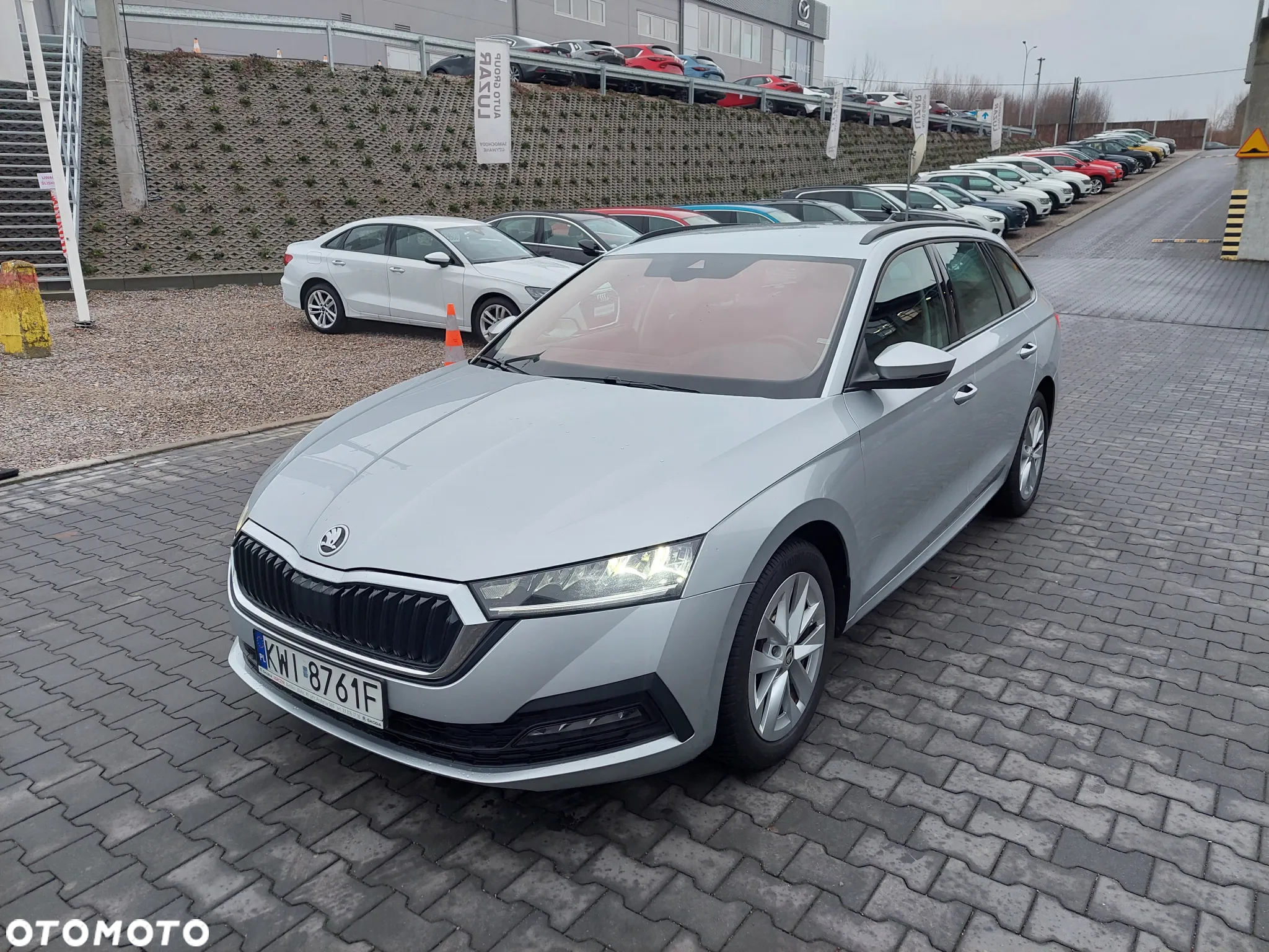 Skoda Octavia 2.0 TDI Ambition DSG - 4