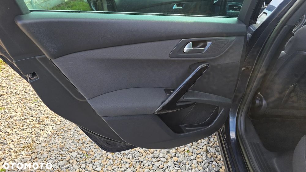 Peugeot 508 HDi FAP 140 Allure - 16