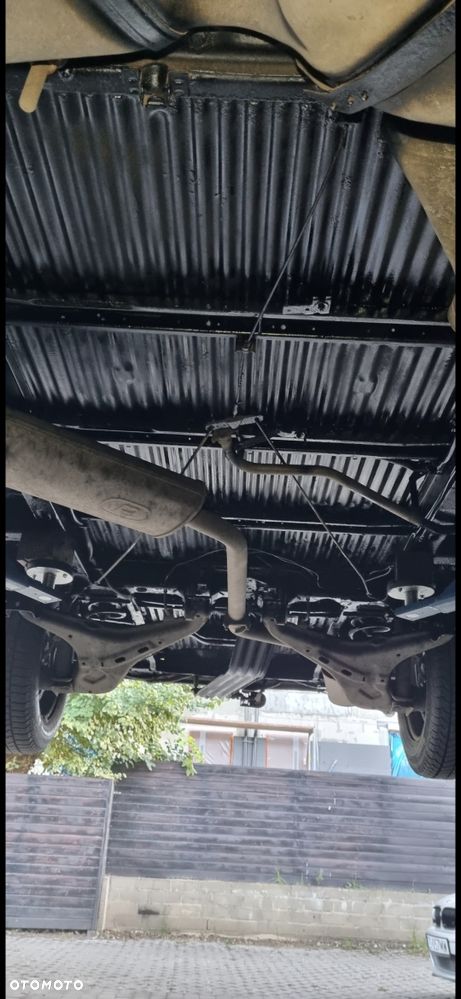Volkswagen Transporter - 4